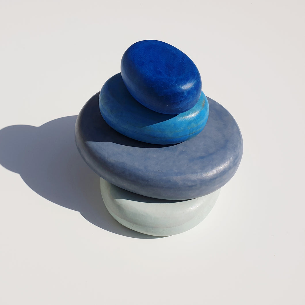 Wooden stacking Pebbles - Blue